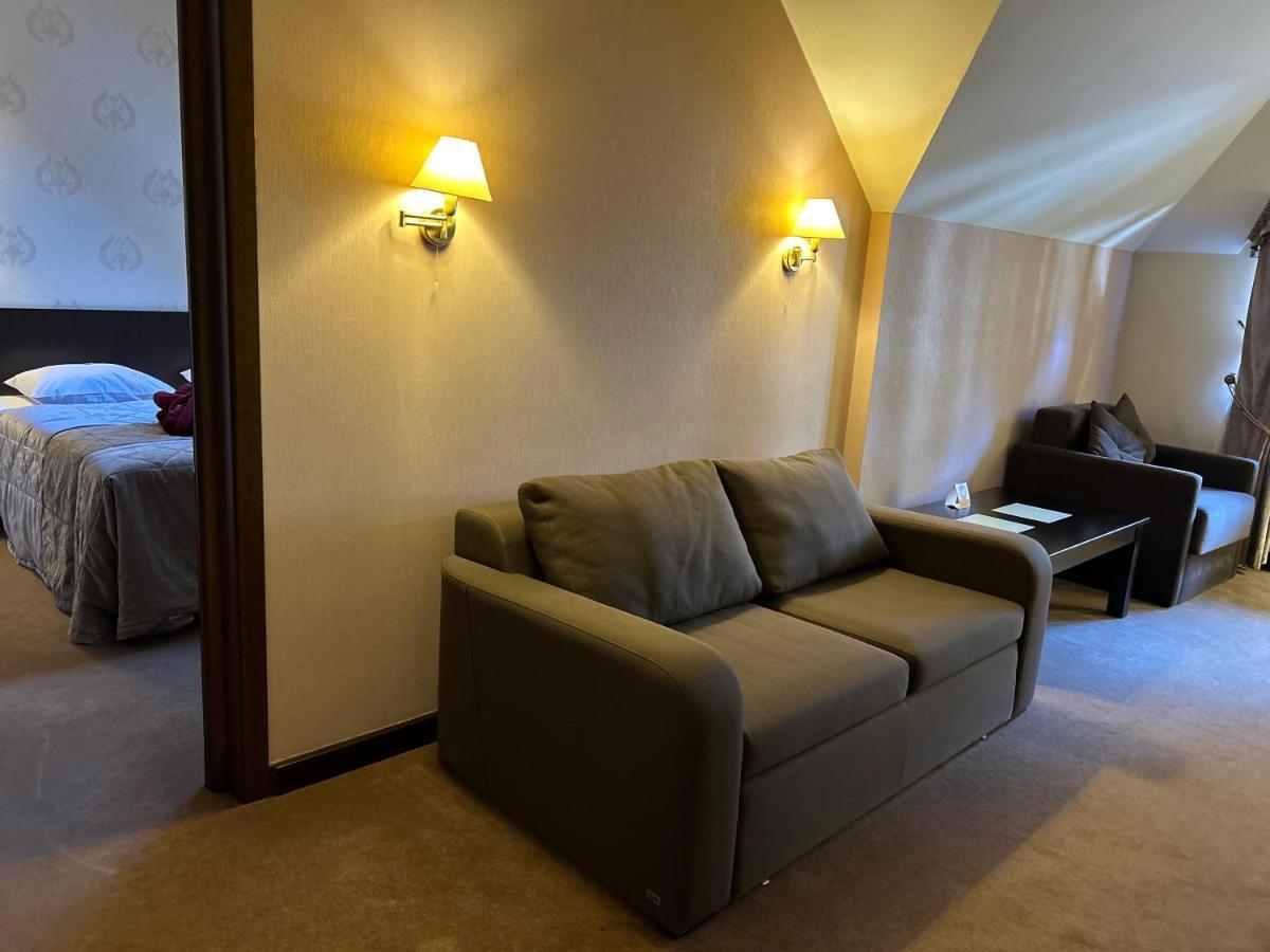 Romantik Spa Hotel Jaremtsje Buitenkant foto