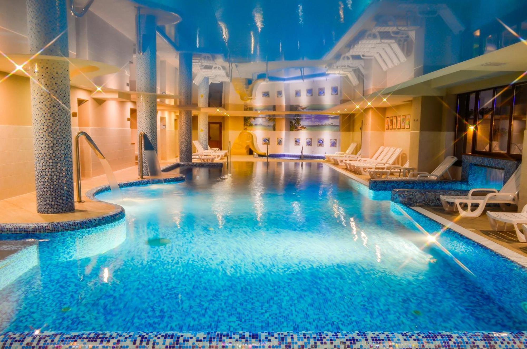 Romantik Spa Hotel Jaremtsje Buitenkant foto